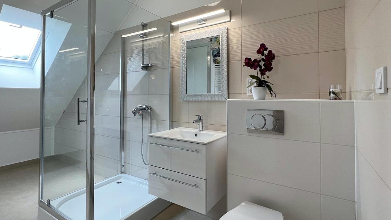 Gardencity Apartmanhaz Ráb Exteriér fotografie