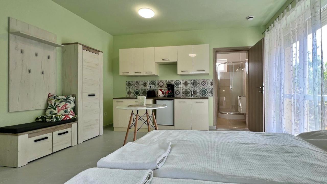 Gardencity Apartmanhaz Ráb Exteriér fotografie