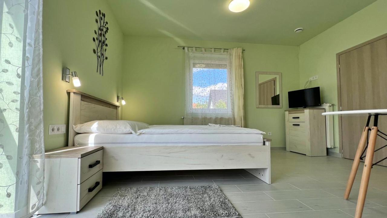 Gardencity Apartmanhaz Ráb Exteriér fotografie
