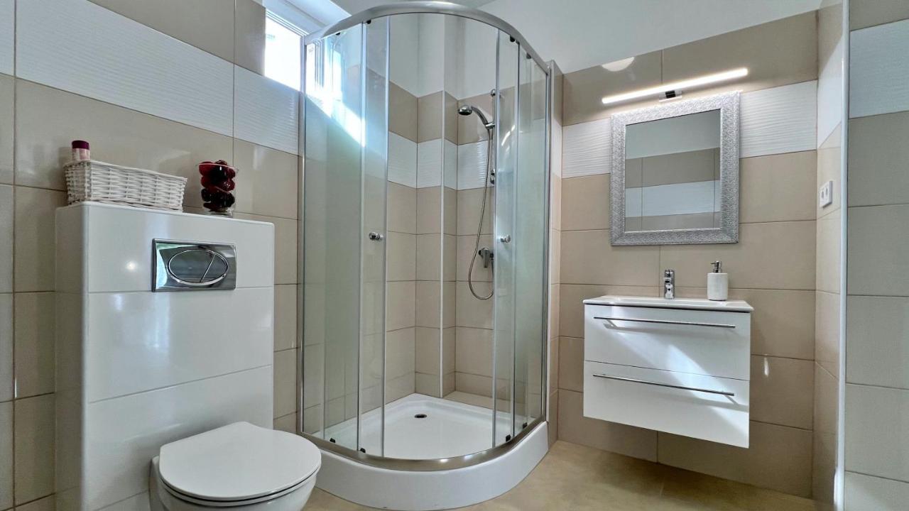 Gardencity Apartmanhaz Ráb Exteriér fotografie