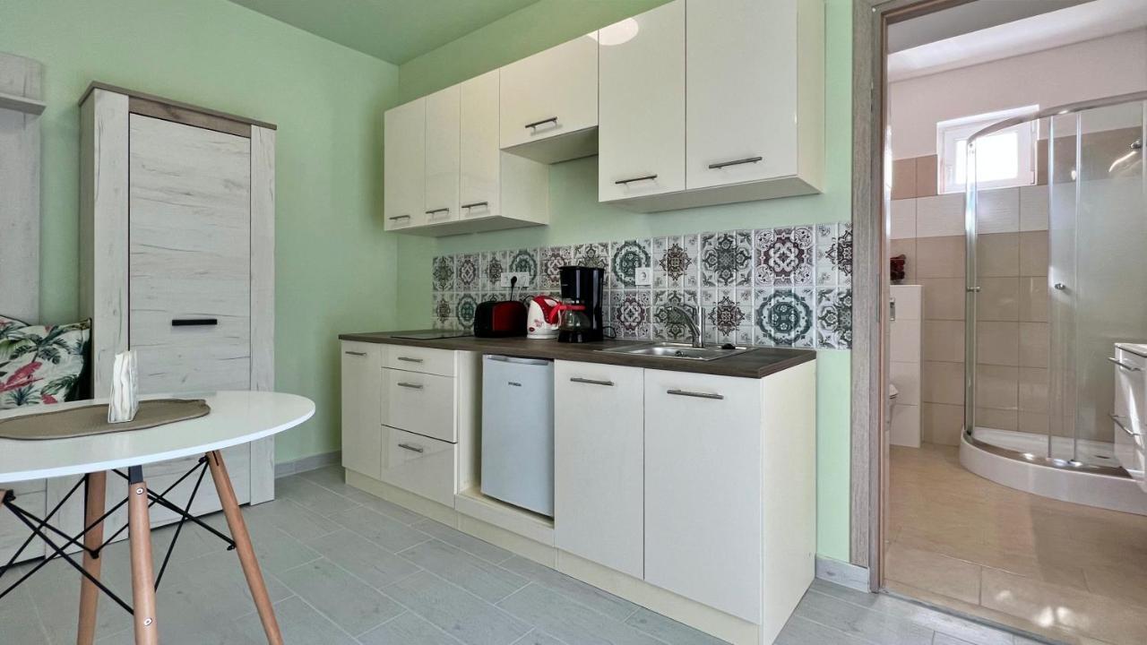 Gardencity Apartmanhaz Ráb Exteriér fotografie