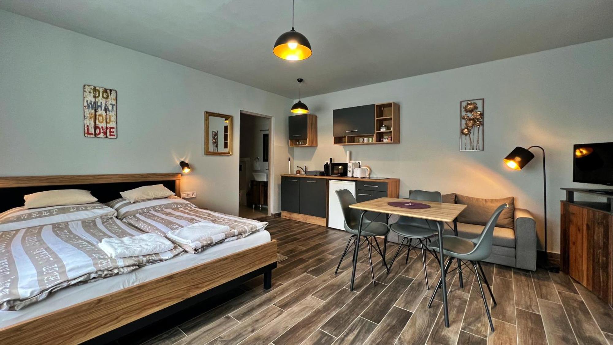 Gardencity Apartmanhaz Ráb Exteriér fotografie